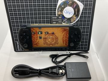 美品は PSP3000ハンターズモデル　すぐ遊べるセット　 SONY ソニー プレイステーションポータブル