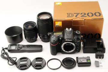 ■ 美品 ■ ニコン　Nikon D7200 ダブルズームレンズ 　Y1114O13-344