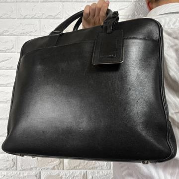 希少/入手困難◎ ディオールオム DIOR HOMME メンズ A4収納 ビジネス トートバッグ ブリーフケース CDロゴ刻印 レザー 本革 ブラック 黒