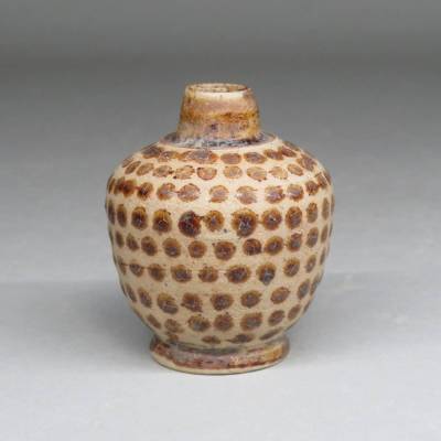 「都内コレクター所蔵品」タイ　スンコロク　宋胡録　褐白濁釉小壷　タイ スワンカローク窯　東南アジア古陶器　lot:11715