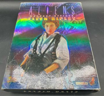 KH31888000 ホットトイズ エイリアン 2 エレン リプリー フィギュア 1/6 Hot Toys Aliens Ellen Ripley MMS22 箱に少々のキズあり　