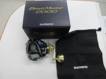 中古美品・シマノ・18ビーストマスター2000　検索）18BeastMaster 2000、ヤリイカ、マダイ、ワラサ、アジビシ、タチウオ、アカムツ