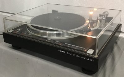 管理番号Ec1313【中古】TRIO KP-8080 JUNK トリオ ターンテーブル レコードプレイヤー ジャンク 現状渡し　
