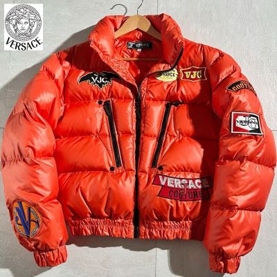 驚愕XXL!!/美品 ●VERSACE【圧巻のエンブレム】ヴェルサーチ メンズ リアルダウンジャケット アウター ★ショート丈 肉厚極暖 オレンジ 3L