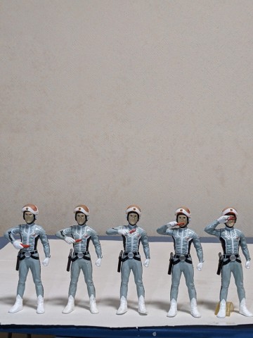 バンダイ HGシリーズ ウルトラセブン モロボシ隊員 キャラクター フィギュア ガシャポン カプセルトイ 玩具 コレクション 5体セット