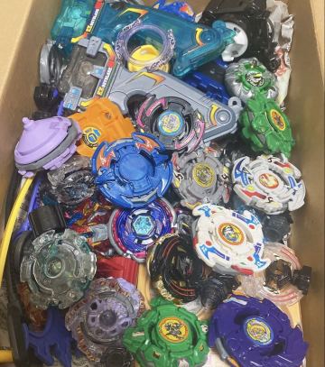 ベイブレード 60サイズにたくさん 爆転シュートベイブレード beyblade メタルファイトベイブレード