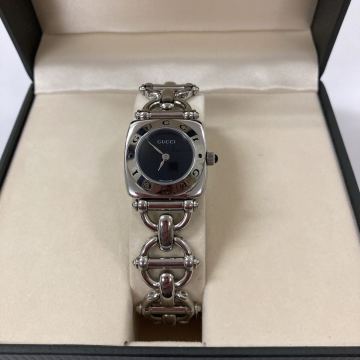 １円〜 GUCCI グッチ 腕時計 6400L ブラック文字盤 クォーツ 純正ベルト 箱付き