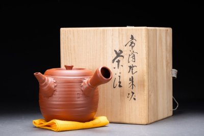 【雲錦】某有名オークション購入 時代物 常滑焼 三代常山 横手急須 共箱 古置物 古美術 時代コレクション7L10-241S3　