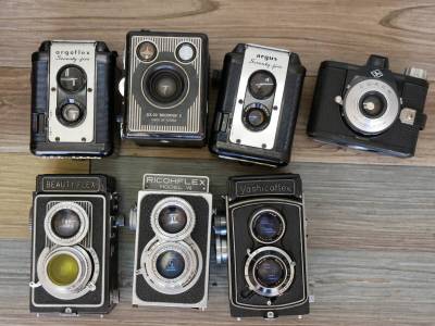 ⑨ 中判フィルムカメラまとめ 二眼レフカメラ argoflex six-20 clack AGFA beautyflex ricohflex yashicaflex