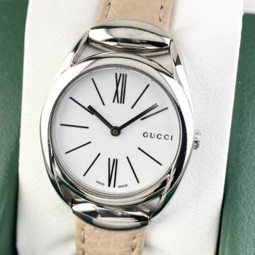 【1円〜】GUCCI グッチ 腕時計 メンズ レディース兼用 140.5 ホースビット ホワイト文字盤 ラウンドフェイス 可動品