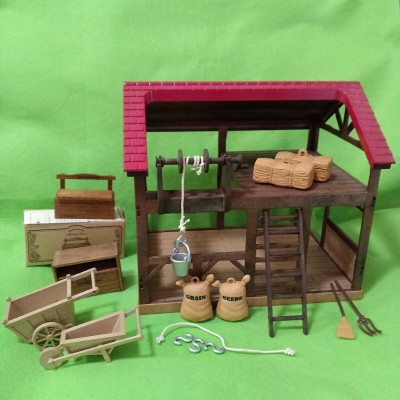 エポック社　シルバニアファミリー　馬小屋　ハイフィールズバーン　メモリータイム　収納ベンチ　手押し車　まとめて　現状品