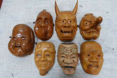 （56）お面　木彫り　ひょっとこ 般若 扇 おかめ 天狗　能面 扇　まとめて 7点セット　飾り　現状品
