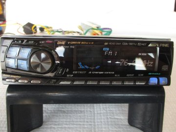 当時物 アルパイン 高級機 CDA-7877J CD ラジオ bass enjine Max tune SQ DHE V-DRIVE 60W×4 旧車 昭和 平成 ALPINE