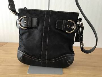 コーチのショルダーバック