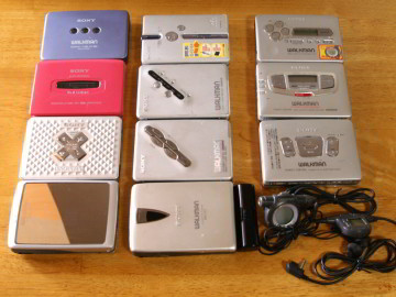 【ジャンク・送料込み】ソニー製ウォークマン SONY WALKMAN 11点セット ＋ リモコンx2