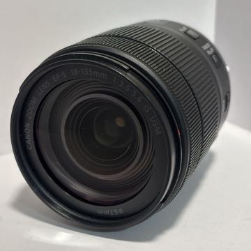 【1円〜】良品 Canon EF-S 18-135mm f3.5-5.6 IS USM