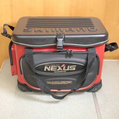 【美品】SHIMANO NEXUS EVA SHOCK ABSORBER タックルボックス ＆ システムケース シマノ ネクサス エヴァ ショックアブソーバー