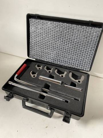 ④o133◆KAKUDAI カクダイ◆しめつけ工具セット 立形金具 工具箱 中古品 DIY用品 住まい インテリア