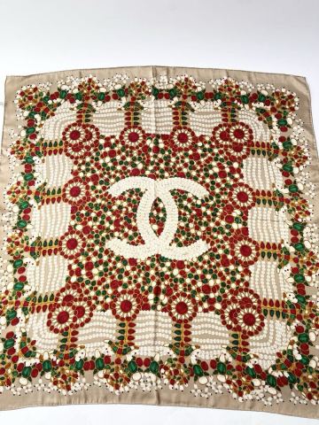 未使用近い！1000円～正規品 極美品 CHANEL シャネル ココマーク 大判 シルク スカーフ タグあり ヴィンテージ