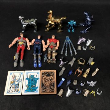 BKm001I 60 まとめ 聖闘士星矢 聖衣大系 ペガサスクロス/フェニックスクロス/ニューペガサスクロス/フィギュア/当時物/昭和レトロ/人形