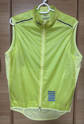 rapha　 ラファ　メンズ 　プロチーム　 インサレーティッド ジレ　美品中古