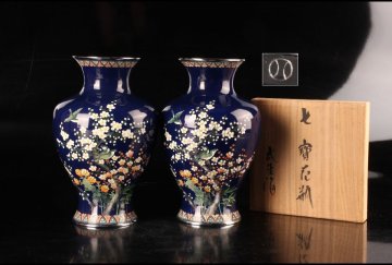 [URA]林武市七宝店/武生作/七宝花図対花瓶/総重量2300g/高さ24cm/共箱/10-10-235　(検索)骨董/七宝焼/壷/花瓶/花器/花生/花入/唐物/古玩
