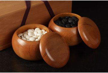 [URA]天然本蛤・那智黒石34号碁石/7-11-25　(検索)骨董/スワブデ/囲碁/将棋/碁笥/娯楽/趣味/碁石/日向産/国産