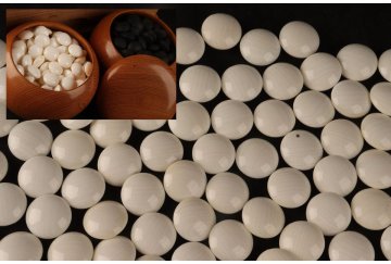 [URA]天然本蛤・那智黒石38号碁石/20-11-13 (検索)骨董/囲碁/碁笥/碁石/雪印/月印/華印/スワブテ/スワブデ