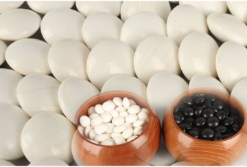 [URA]天然本蛤・那智黒石40号碁石/12-11-40 (検索)骨董/囲碁/碁笥/碁石/雪印/月印/華印/スワブテ/スワブデ