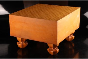 [URA]本榧製足付19路碁盤/厚み18cm/約14.5kg/4-11-111　(検索)骨董/囲碁/将棋/碁笥/碁石/カヤ/榧