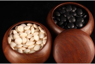 [URA]天然本蛤・那智黒石38号碁石/4-11-108　(検索)骨董/囲碁/碁笥/碁石/雪印/月印/華印/スワブテ/スワブデ