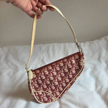 クリスチャンディオール　Christian Dior　女性用　サドルバッグ　トロッター　ショルダーバック　ポーチ　1円スタート　オリジナル　本物