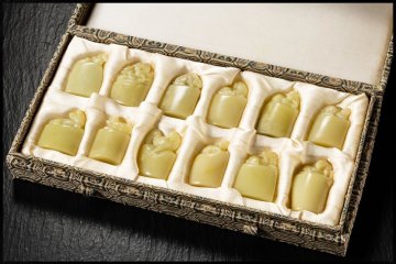 ◆天香楼◆ 青田石 封門青鈕付十二支印材 一式　経年時代物 唐物AJ2124