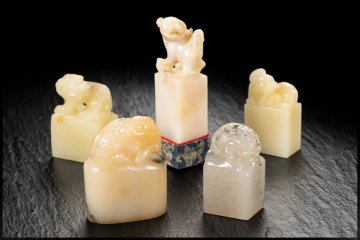 ◆天香楼◆ 水晶凍 白高山 封門青田 鈕付印材 5本　経年時代物 唐物AJ2092