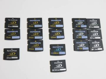 OLYMPUS FUJIFILM xD-Picture Card xDピクチャーカード メモリーカード 16MB 32MB 64MB 128MB 256MB 512MB 1GB まとめて 大量