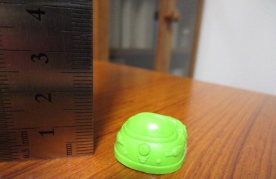 ドラ消し　乗り物　黄緑　ドラゴンボール消しゴム　キャラ消し　フィギュア