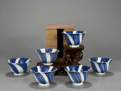 UN3-5　煎茶道具　茶器　青花杯　盃　煎茶碗　六客　唐物　時代杯　茶杯　染付煎茶碗　