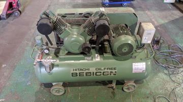 【引き取り歓迎】コンプレッサー 中古 ■BA7859 日立 3.7KW 三相200Ｖ 130Ｌ 