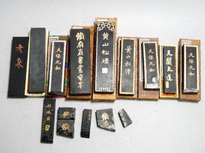 111054 中国 日本 書道具 墨 唐墨 古墨 鐵斎翁書画寶墨 / 天保九如 / 呉竹精昇堂製 / 黄山松煙 他 色々 まとめて