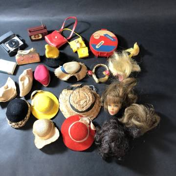 ビンテージ　当時物　着せ替え人形　帽子・バック・かつら・頭等　小物色々　まとめて　昭和レトロ　当時物　バービー人形　トミーちゃん