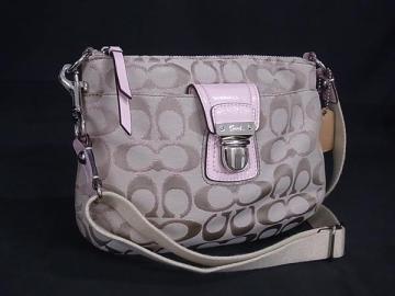 1円 ■美品■ COACH コーチ シグネチャー キャンバス×パテントレザー クロスボディ ショルダーバッグ ベージュ系×ピンク系 BQ1841