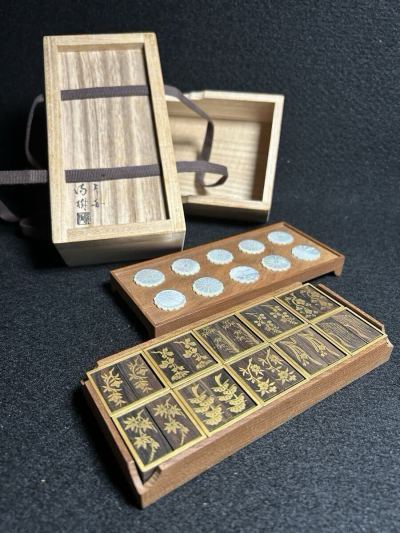 上杉満樹　香道具　香札　香札十種　花月札(神代欅) 本香盤　共箱　志野流　茶道具