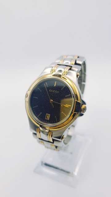 【稼働品】元箱付き。グッチ　GUCCI 9040M 。 クォーツ。 ゴールド