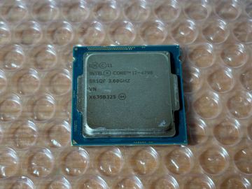 Intel Core i7 4790 bios画面確認済