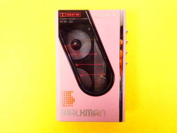 SONY ソニー WALKMAN ウォークマン WM-30 ポータブルカセットプレーヤー 音響機器 オーディオ ※ジャンク/通電OK！ @送料600円 (10)