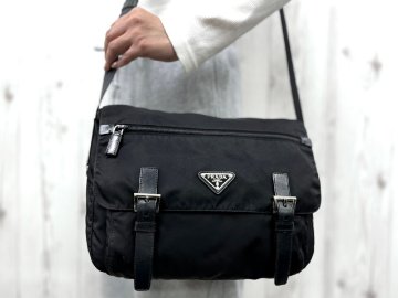 極美品 PRADA プラダ テスート ショルダーバッグ バッグ BT6671 ナイロン&times;レザー 黒 メンズ 92644