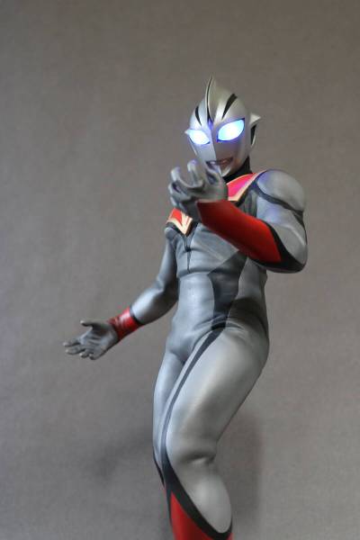 ビッグサイズソフビフィギュア　イーヴィルティガ(電飾)