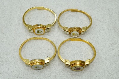 F439 SWISS/スイス ゴールドカラー レディース バングル 腕輪 腕時計 4点セット アクセサリー クォーツ 大量 まとめて おまとめ 不動品