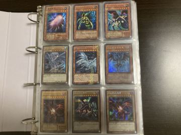 遊戯王 ファイル 初期 2期 遊戯王カード 引退 引退品 青眼の白龍 シークレット カード　レリーフ　まとめ