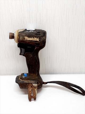 【b04】1円～　ジャンク　マキタ　makita　18Vインパクトドライバ　TD172DZB